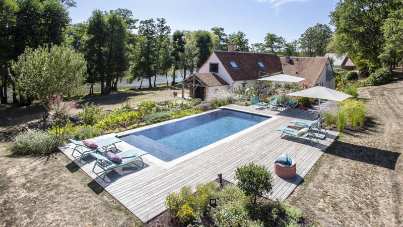 l’esprit nature piscine nature au bord de la riviere Les tendances de piscine 