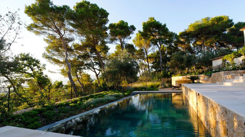 Archives / Piscine et jardins en cascade : Piscine margelle pierre