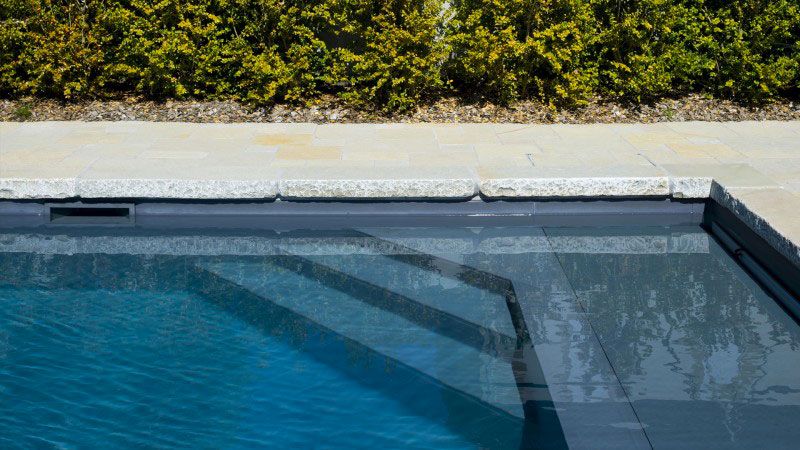 Grand bleu et montagnes piscine pour nager Gris anthracite 