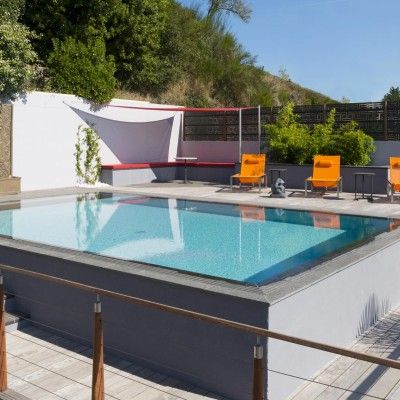 piscine sur mesure dans le quart sud-ouest du Maine et Loire