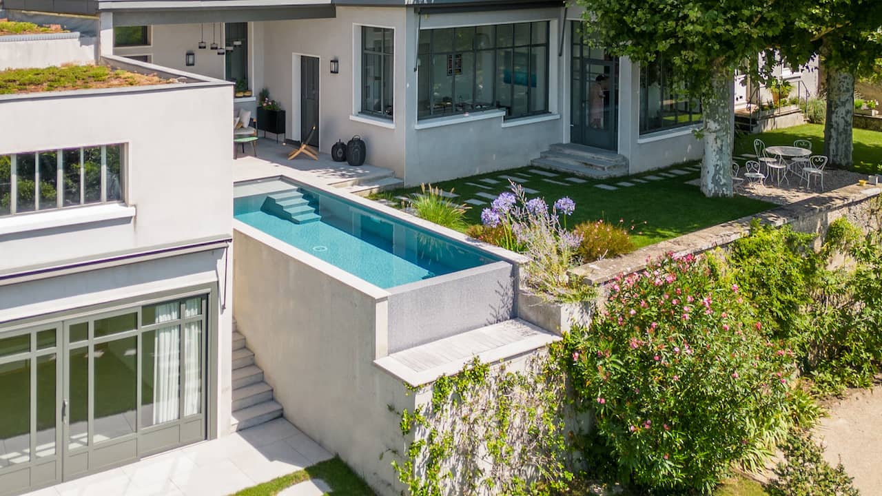 Piscine Intérieure : 365 jours de baignade et de plaisir - Piscine Week  End, constructeur de piscines en Isère