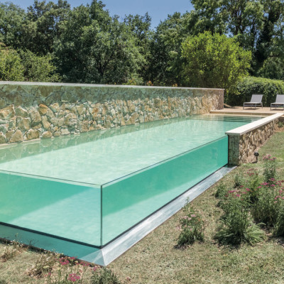 piscine Vaucluse construite par Boyer Jardin &  Piscine