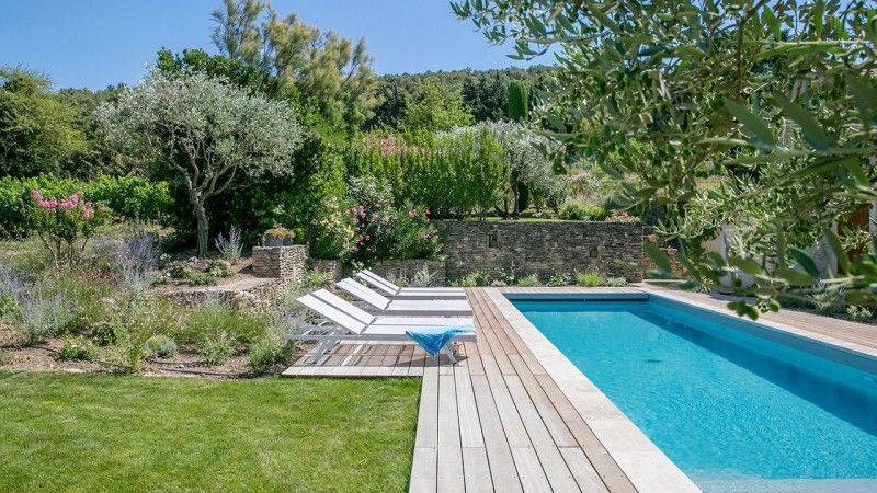 Rénovation de piscines / Retour aux racines : Piscine à la campagne