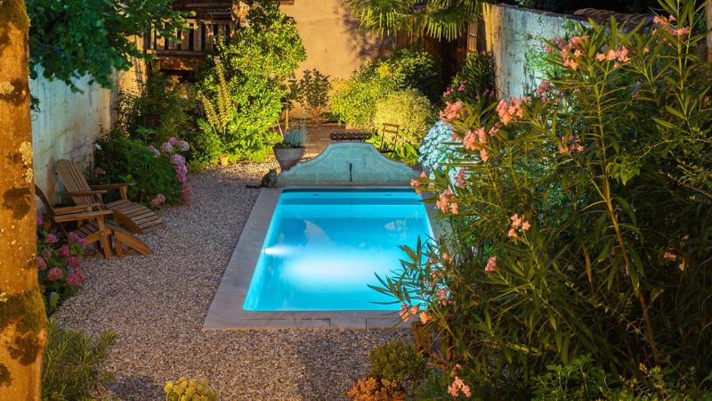 Piscine citadine Gris anthracite 