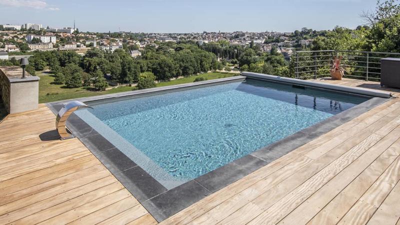 Piscine citadine Gris anthracite / Bain en haut lieu : petite piscine citadine ville esprit piscine 2020 8