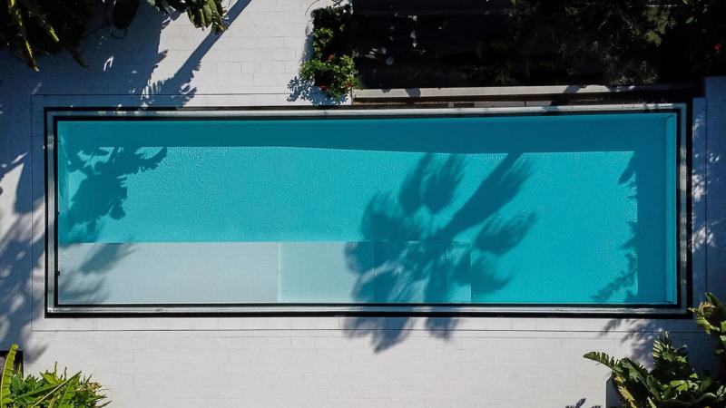 Archives / Bord d’eau cristallin : piscine miroir vue dessus esprit piscine 2020 111