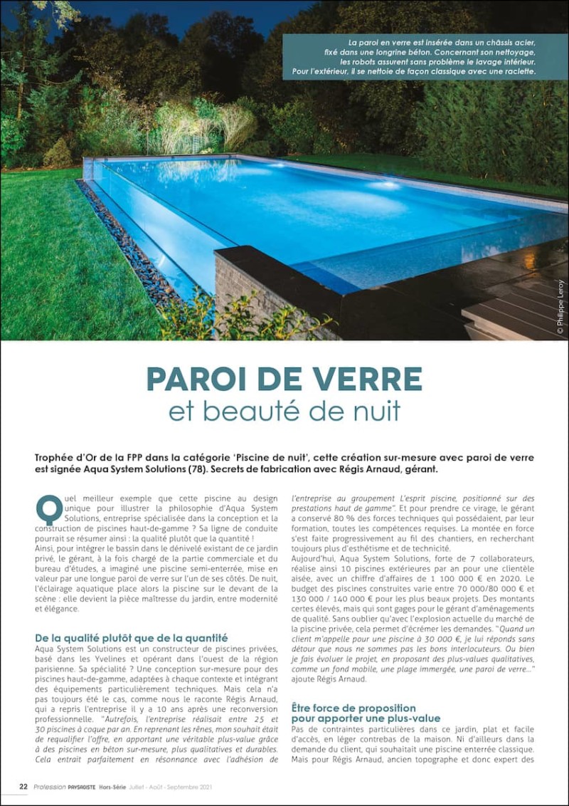 / Piscine à paroi de verre : 2021 09 30_Piscine à paroi de verre2