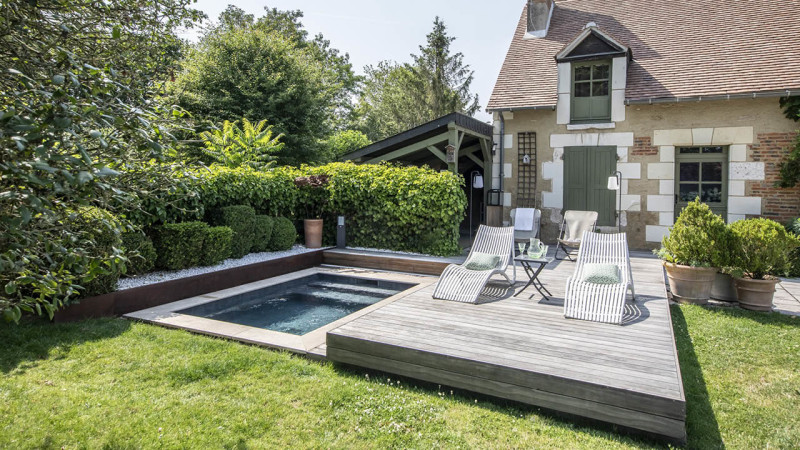 Piscine avec terrasse mobile Piscine citadine 3D Gris ardoise / Petit plaisir caché : piscine terrasse mobile mini bois esprit piscine 2023 1