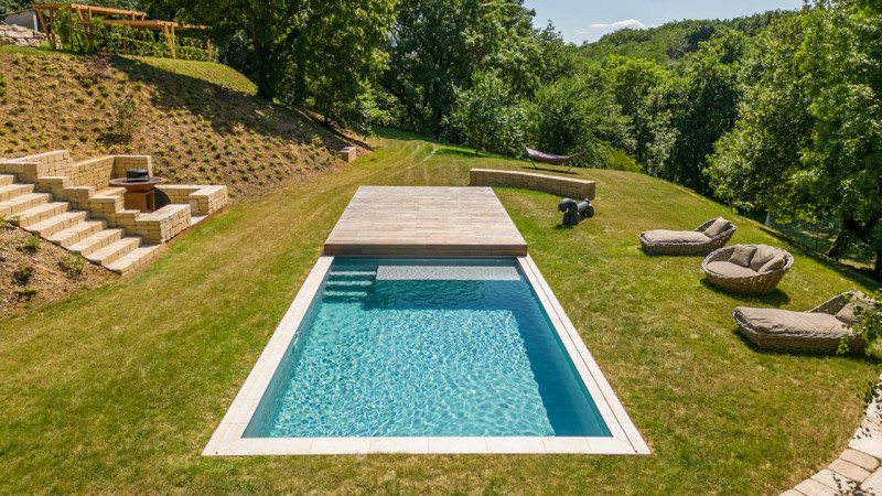 Piscine avec terrasse mobile 3D Gris béton / Jardin sur terrasse mobile : piscine terrasse mobile bois jardin esprit pisicne 2023 1