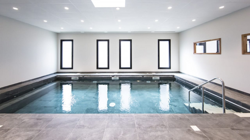 Piscines médicales / K8 Kiné Saint Malo (35) : constructeur piscine collective bassin medical kine 02