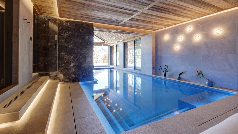 Gîtes & Chambres d'hôtes 3D Gris béton / Chalet Ménor – Méribel (73) : constructeur piscine collective gite chalet montagne trophee 02