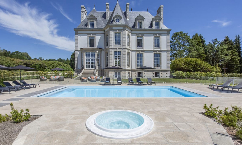 Hôtels & Spas Gris clair  Les Garennes Hôtel & Spa (29)
