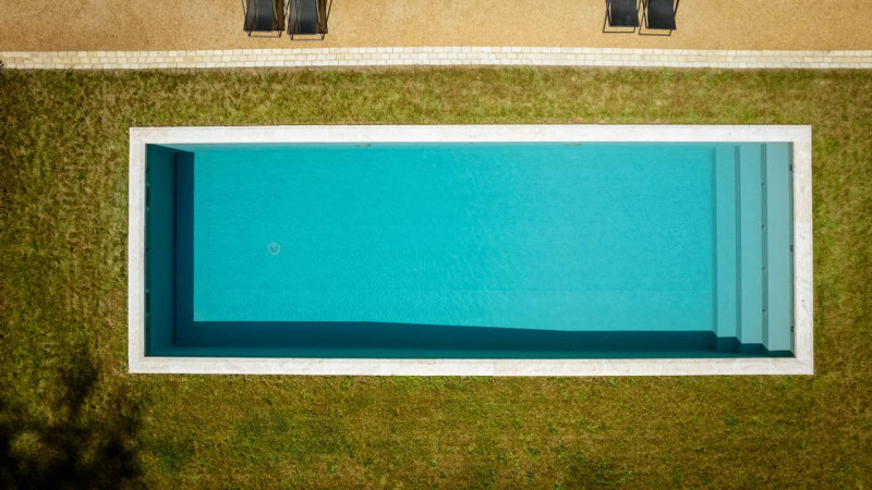 Abri et couverture de piscine Volet / Volet fond de fosse : volet piscine fond de fosse securite immerge02