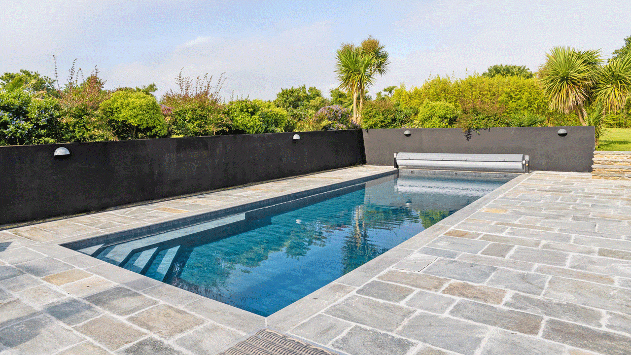 Volet Abri et couverture de piscine  Volet Abri et couverture de piscine